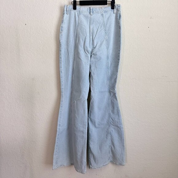 We The Free Florence Flare Light High Rise Jeans Size 30 - Picture 9 of 10